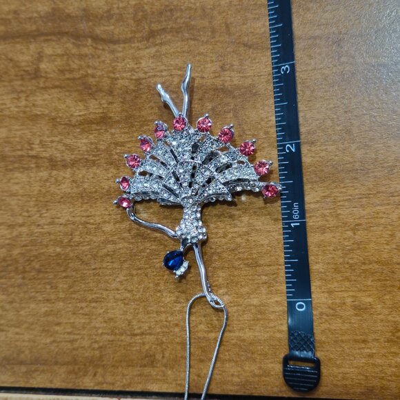 Ballet Dancer Necklaces Lot of 2 - Picture 8 of 9